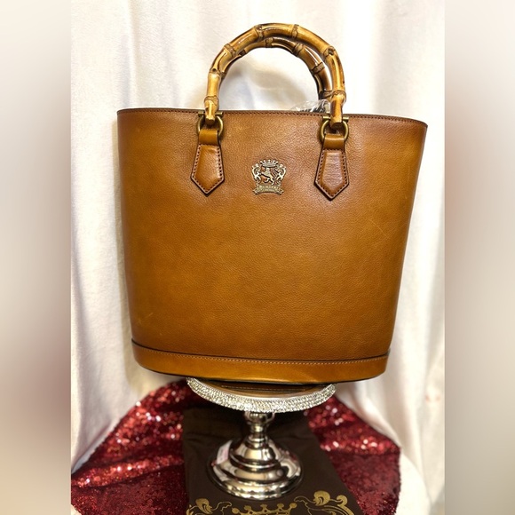 ❤️NWT-PRATESI, Made In Italy Genuine Leather 3 Compartment Bamboo Handle Tote❤️ - Picture 7 of 16